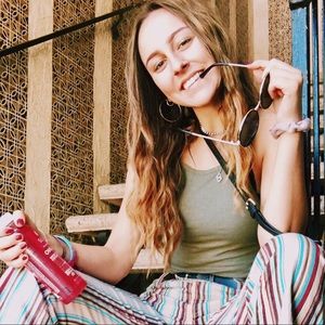 Meet your Posher, Haley